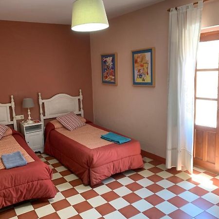 Casa Rural Hotel La Placeta Ayora Екстер'єр фото